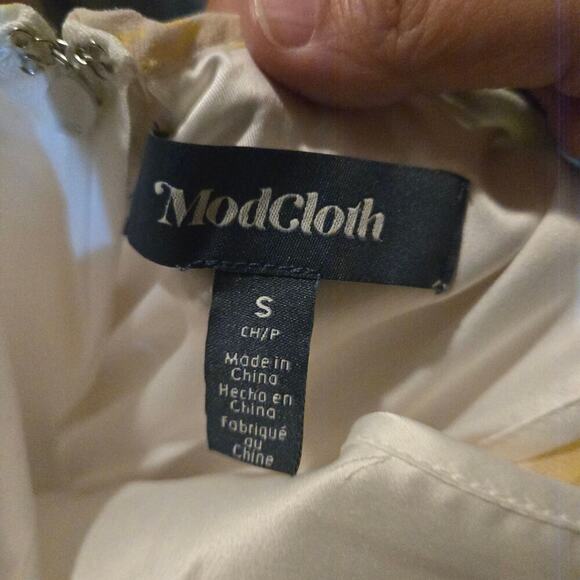 Modcloth dress womens size small yellow pink flutter of flattery midi dress - Picture 4 of 6